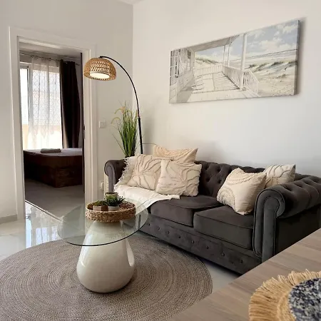 2br Penthouse With Jacuzi And Big Terrace Near Seafront * Gzira