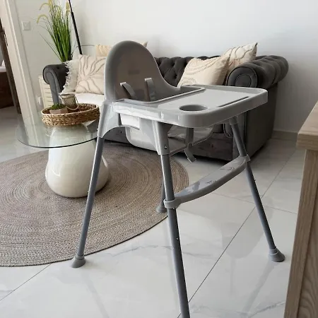 شقة 2br Penthouse With Jacuzi And Big Terrace Near Seafront